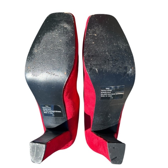 Women’s red suede heels closed toe w jewelry on the toe. By Newport News Size 11 - Picture 3 of 4
